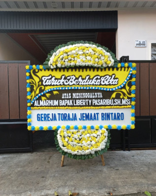 Papan Bunga Duka di Banggai Tengah