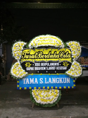 Papan Bunga Duka di Banggai Tengah