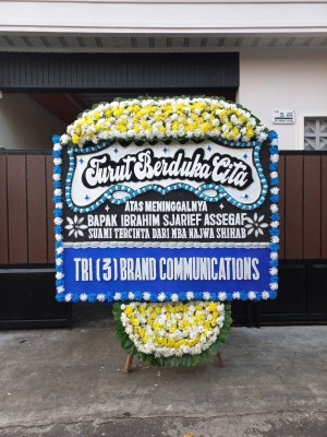 Papan Bunga Duka di Banggai Tengah
